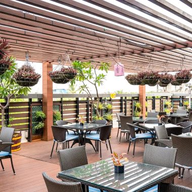 Outdoor furniture for hotels