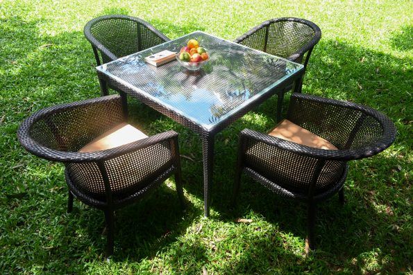 designing garden seating